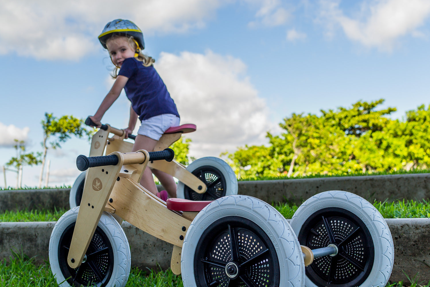 Wishbone 3 in 1 balance outlet bike